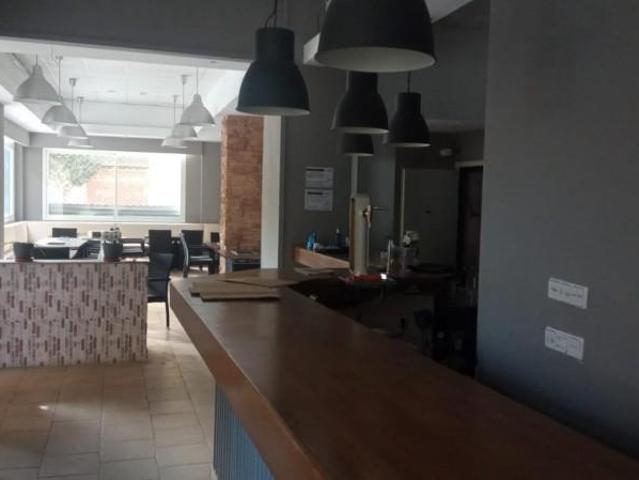 Local Comercial en venta en Barriada Islas Canarias, Costa del Sol Occidental