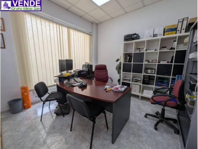 Local Comercial en venta en María Moliner, l'Alt Vinalopó / El Alto Vinalopó