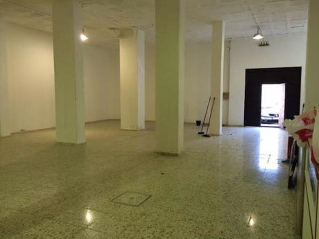 Local Comercial en venta en Nervión, Sevilla