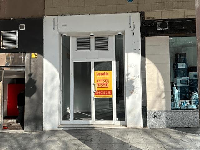 Local Comercial en venta en Campuzano, Torrelavega