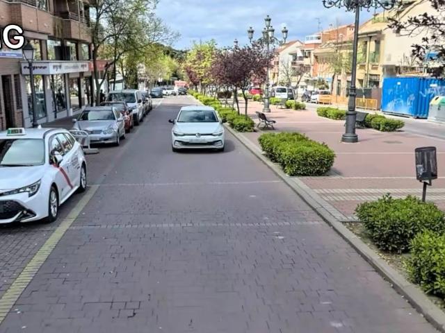 Local Comercial en venta en Villaviciosa De Odón, Madrid