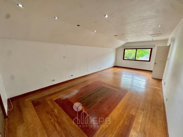 Local Comercial en Vitacura