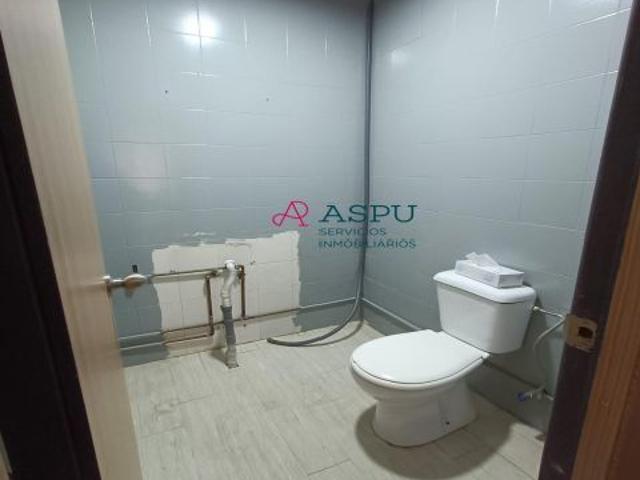 Local Comercial en alquiler en Distrito 4, Bahía de Cádiz