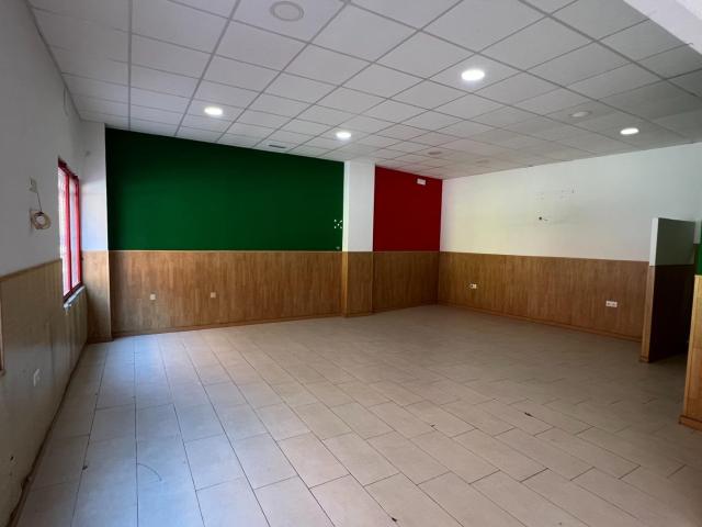 Local Comercial en alquiler en Tres Cantos, Madrid
