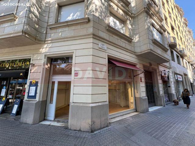 Local Comercial en venta en la Dreta de l'Eixample, Barcelona
