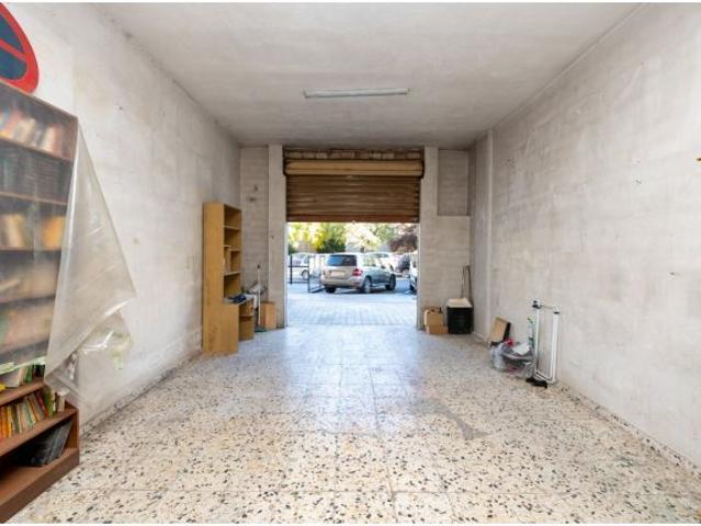 Local Comercial en venta en La Granada, Zaidín - Vergeles