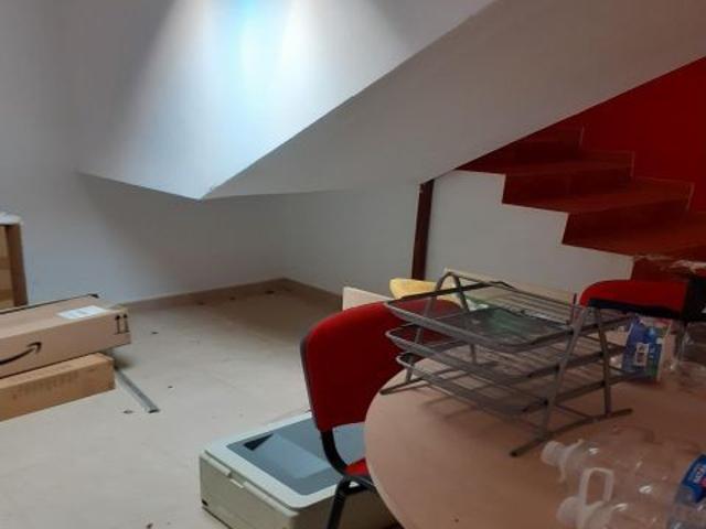 Local Comercial en alquiler en Málaga Del Fresno, Gamarra