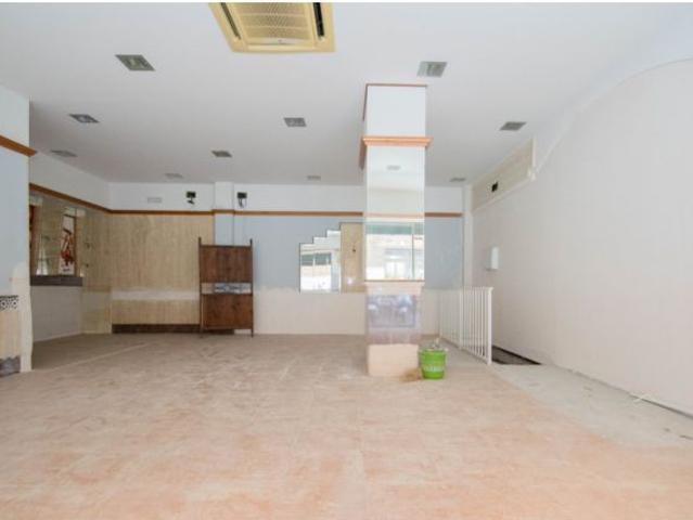 Local Comercial en venta en Centro, Comarca de la Vega de Granada