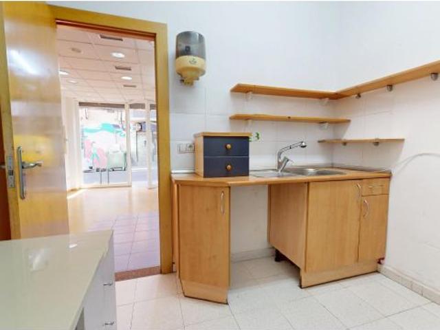 Local Comercial en alquiler en Universidad, Zaragoza