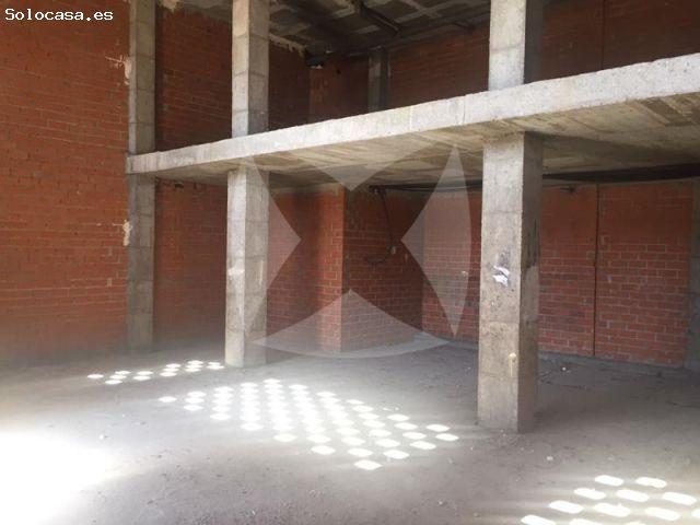 Local Comercial en venta en Urbanización Guadiana, Tierra de Badajoz