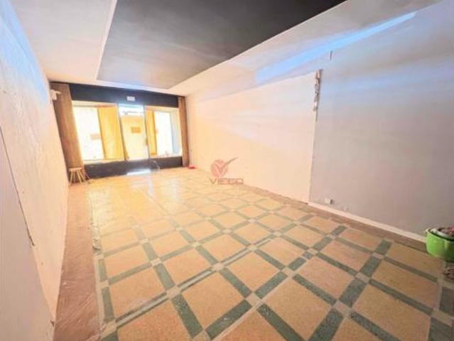 Local Comercial en venta en Barrio de Tiradores, Cuenca