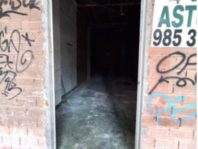 Local Comercial en venta en Gijón / Xixón