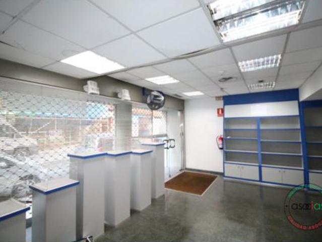 Local Comercial en venta en Gijón / Xixón