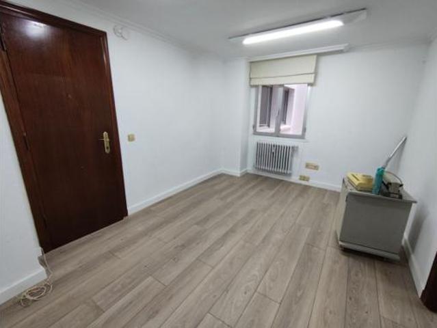 Oficina en venta en Foncalada, Oviedo