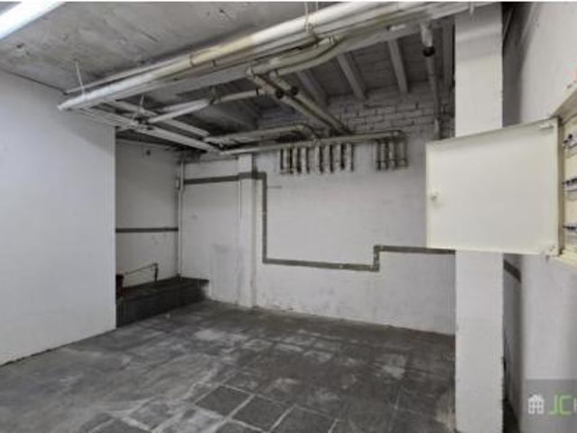 Local Comercial en venta en Ripoll, Girona