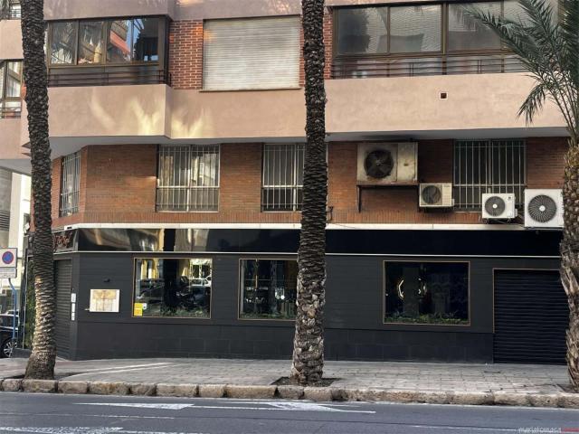 Oficina en venta en Diputació, l'Alacantí