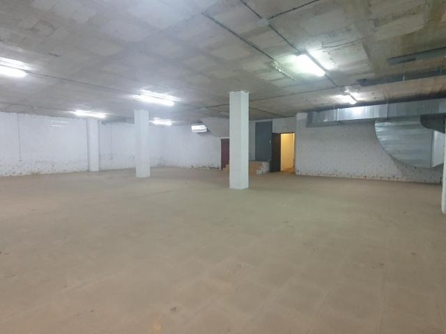 Local Comercial en alquiler en La Algaba, Andalucía