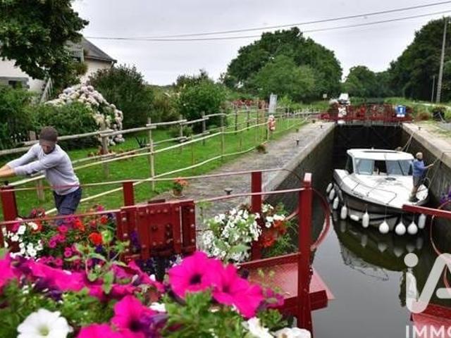 Local Commercial vente à Châteaubriant-Ancenis, Sucé-sur-erdre
