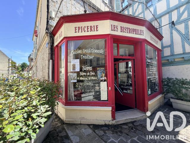 Local Commercial vente à Provins