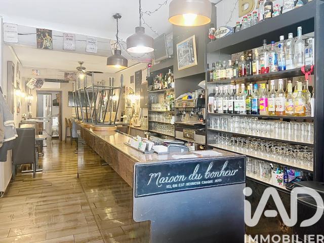 Local Commercial vente à Apt, Cavaillon