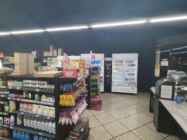 Local Commercial vente à Montpellier, Frontignan