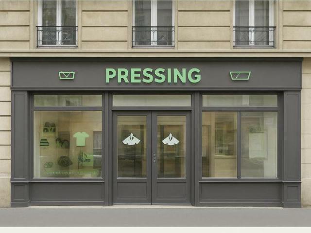 Local Commercial vente à Paris, Île-de-France