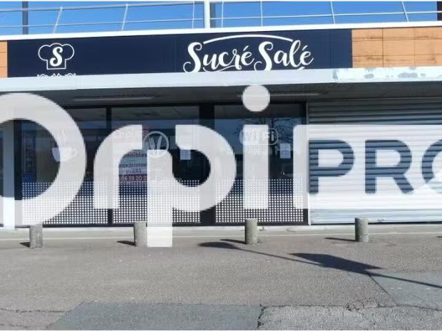 Local Commercial location à Nevers, Nièvre