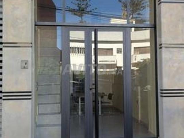 Local commercial location à Casablanca ⵜⴰⴷⴷⴰⵔⵜ ⵜⵓⵎⵍⵉⵍⵜ الدار البيضاء, Préfecture de Casablanca عمالة الدار البيضاء