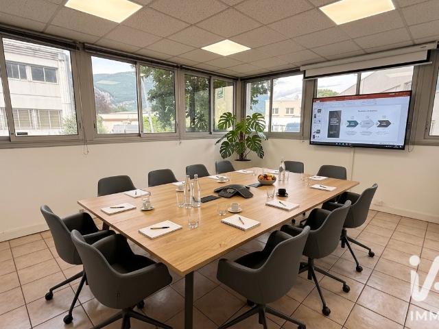 Local Commercial vente à Grenoble, Saint-martin-le-vinoux