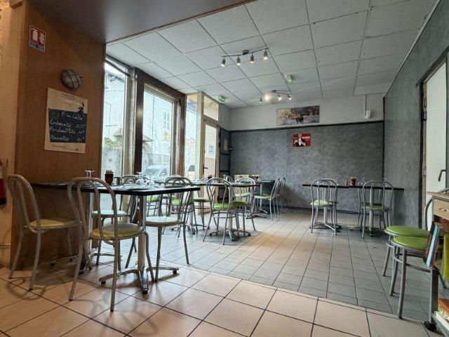 Local Commercial vente à Limoges, Chalus