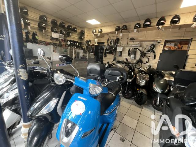 Local Commercial vente à Nanterre, Courbevoie