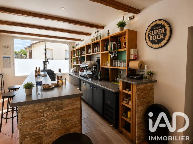 Local Commercial vente à Saint-Germain-en-Laye, Sartrouville