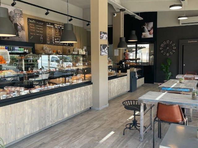 Local Commercial vente à Arrondissement de Draguignan, Saint-raphaël