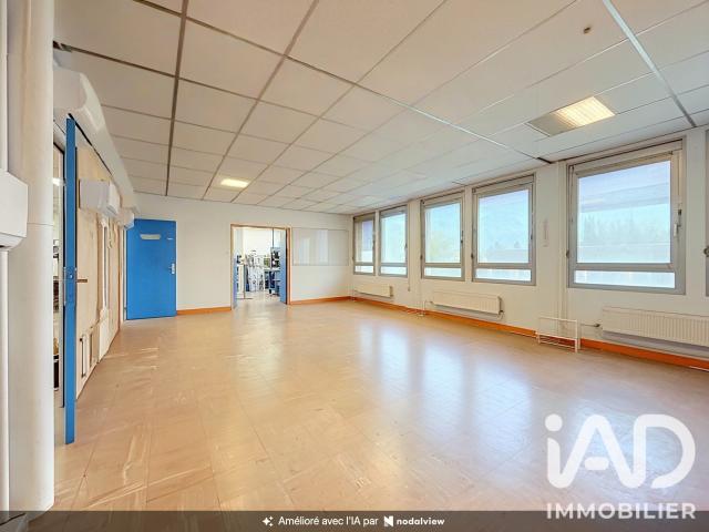 Local Commercial vente à Ris-Orangis, Essonne