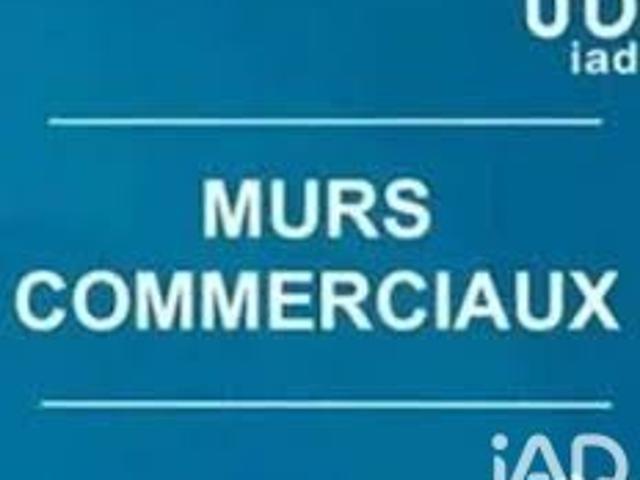 Local Commercial vente à Saint-Raphaël, Var