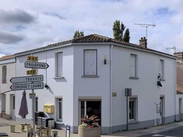 Local Commercial vente à Nantes, Saint-etienne-de-mer-morte
