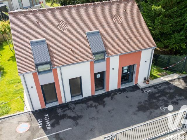 Local Commercial vente à Torcy, Coupvray