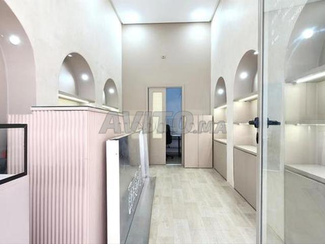 Local commercial location à Anfa, Gharb-Chrarda-Beni Hssen