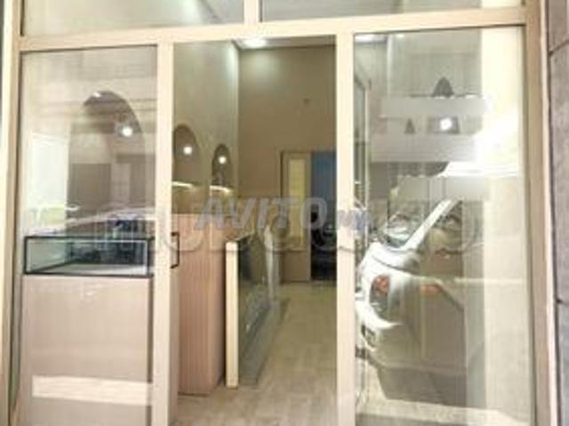 Local commercial vente à Anfa, Gharb-Chrarda-Beni Hssen