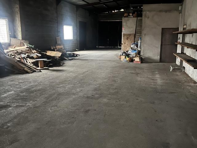 Local Commercial vente à Lons-le-Saunier, Lons-le-saunier