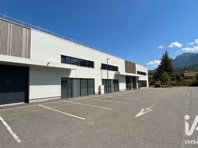 Local Commercial vente à Grenoble, Voreppe