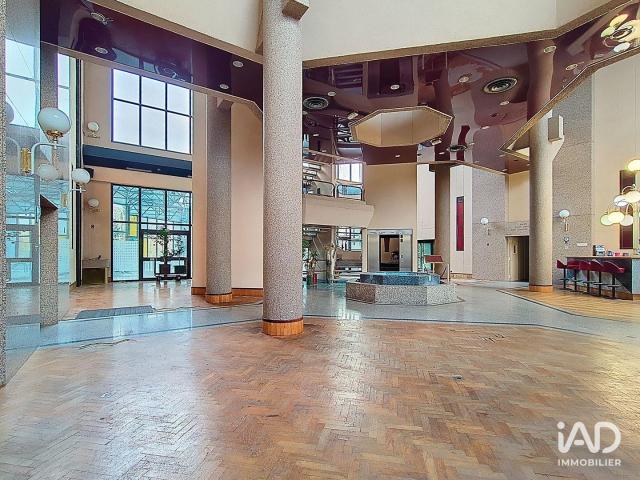 Local Commercial vente à Torcy, Pontault-combault