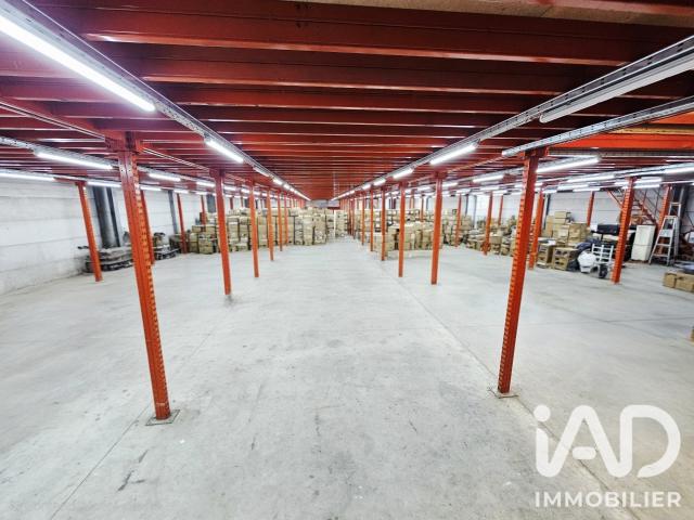 Local Commercial vente à Saint-Denis, La Courneuve