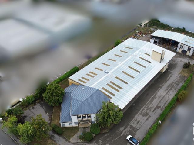 Local Commercial vente à Villefranche-sur-Saône, Rhône