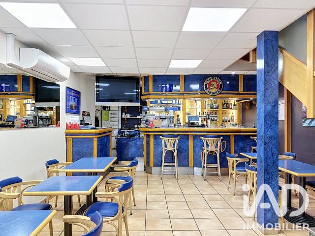 Local Commercial vente à Tarare, Rhône