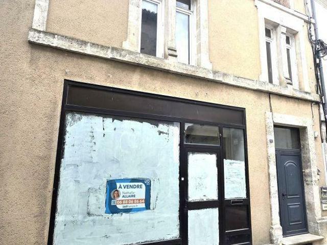 Local Commercial vente à Cognac, Barbezieux-saint-hilaire