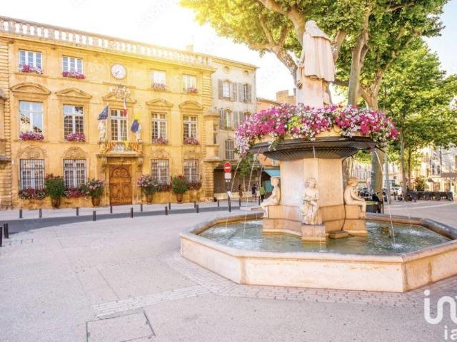 Local Commercial vente à Aix-en-Provence, Salon-de-provence