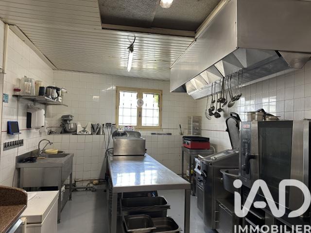Local Commercial vente à La Roche-sur-Yon, Saint-martin-des-noyers
