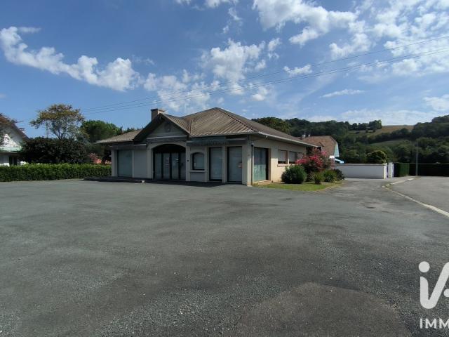 Local Commercial vente à Zuberoa, Mauléon-Licharre