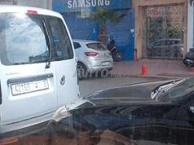 Local commercial vente à Anfa, Gharb-Chrarda-Beni Hssen
